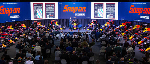 Product BG RedBull2025 SMALL uai